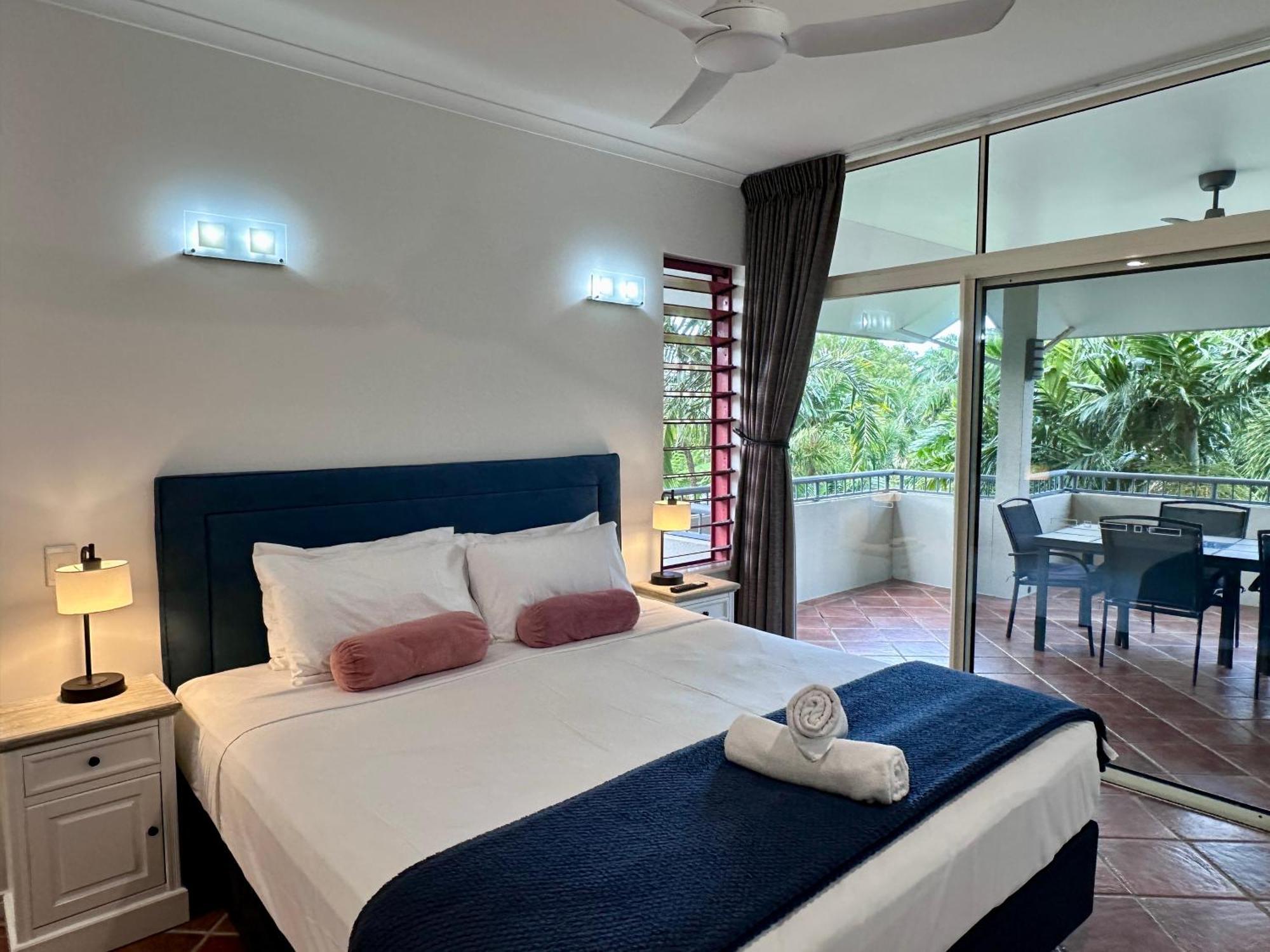 Oasis At Palm Cove Lejlighedshotel Eksteriør billede